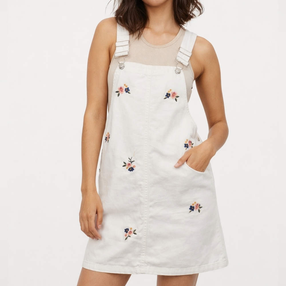 H&M White Floral Overall Dress Size M Embroidered